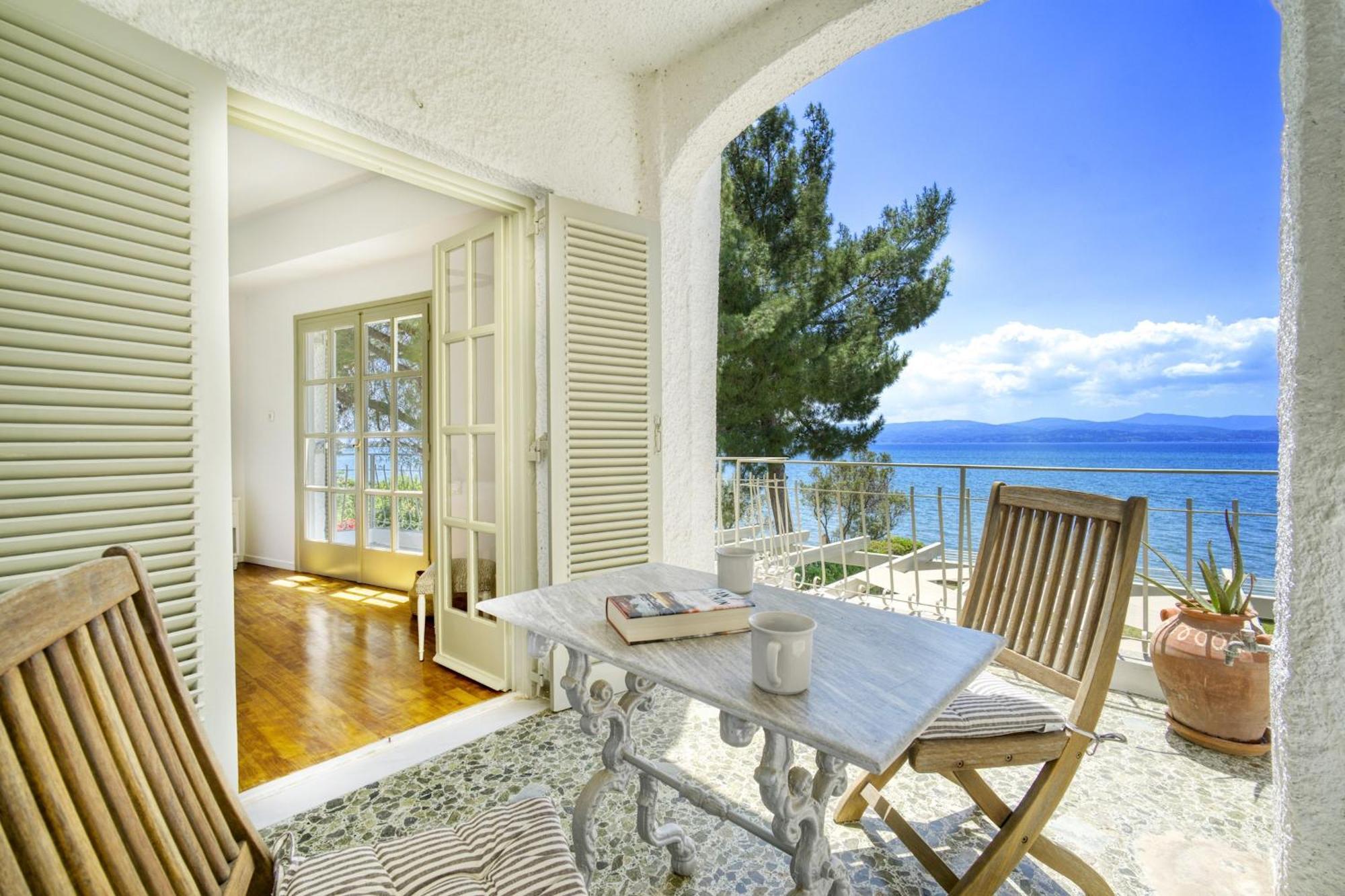 Marvelous Beach House Eretria  Exterior photo